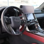 Lexus LX600