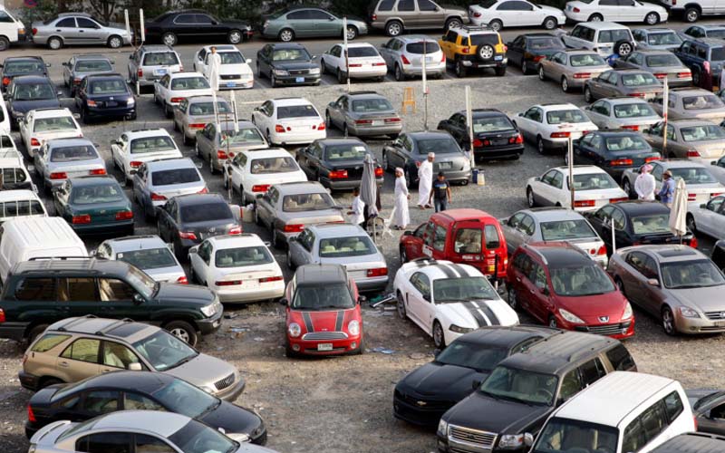 Al Aweer Auto Market Dubai