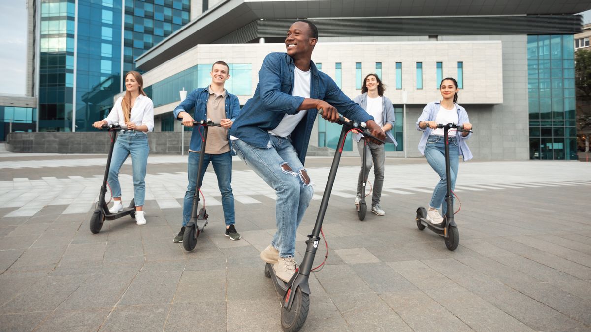RTA Lifts Ban on E-Scooters
