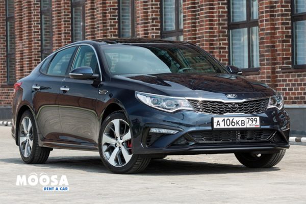 Rent a 2020 Kia Pegas in Dubai: A compact and economical sedan perfect for city driving, offering comfort and efficiency for both tourists and locals.