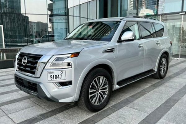 Nissan_Patrol-Platinum-V8